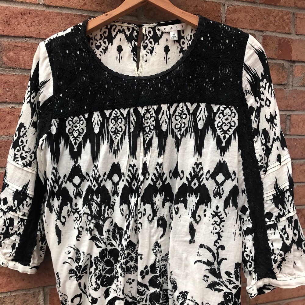 Top: CAbi, Black and Cream - size M *LIKE NEW*